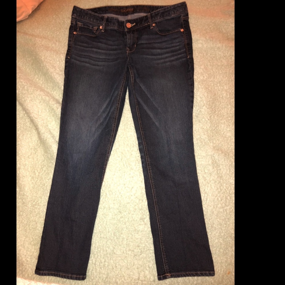 EXPRESS Stella regular low rise cropped 10 jeans